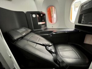 Zipair business class recline