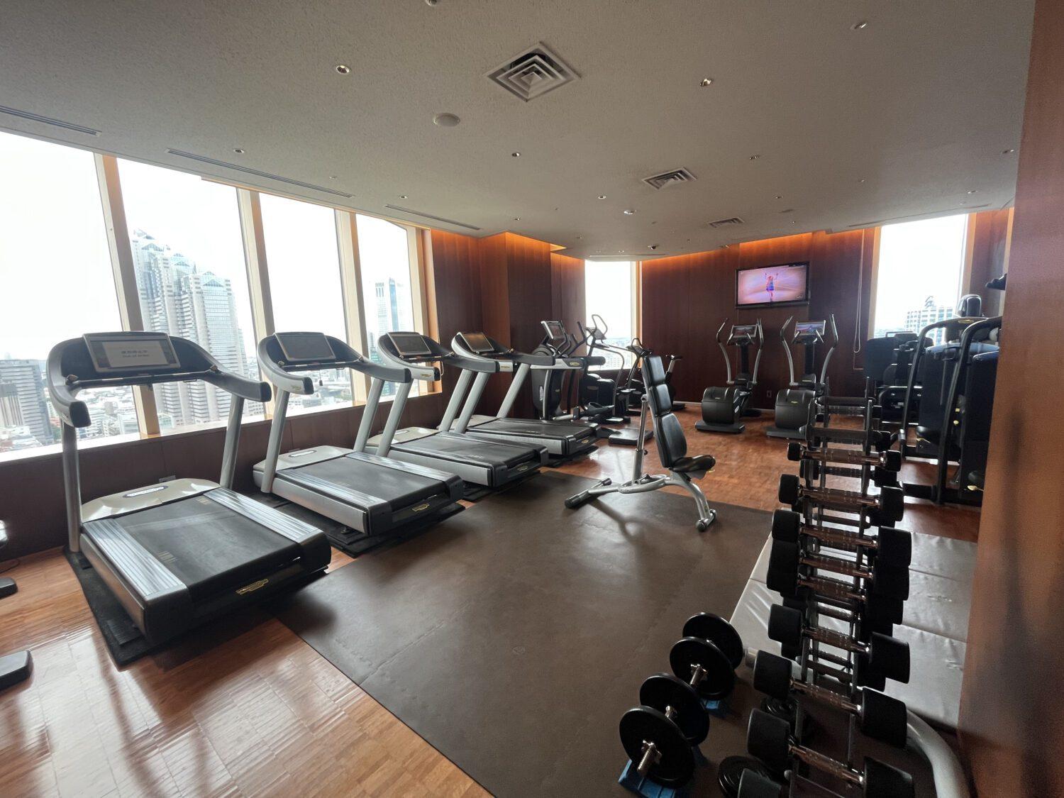 Hyatt Regency Tokyo gym