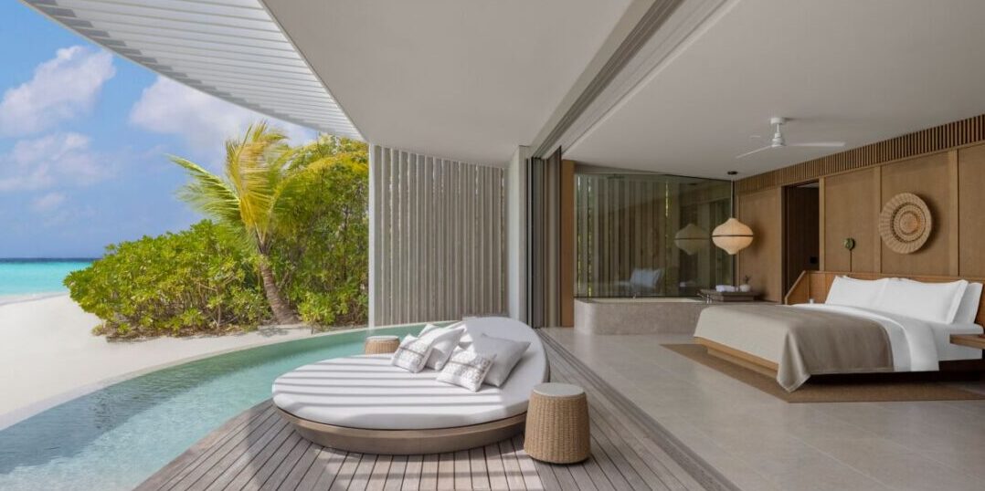 The Ritz Carlton Maldives Beach Pool Villa