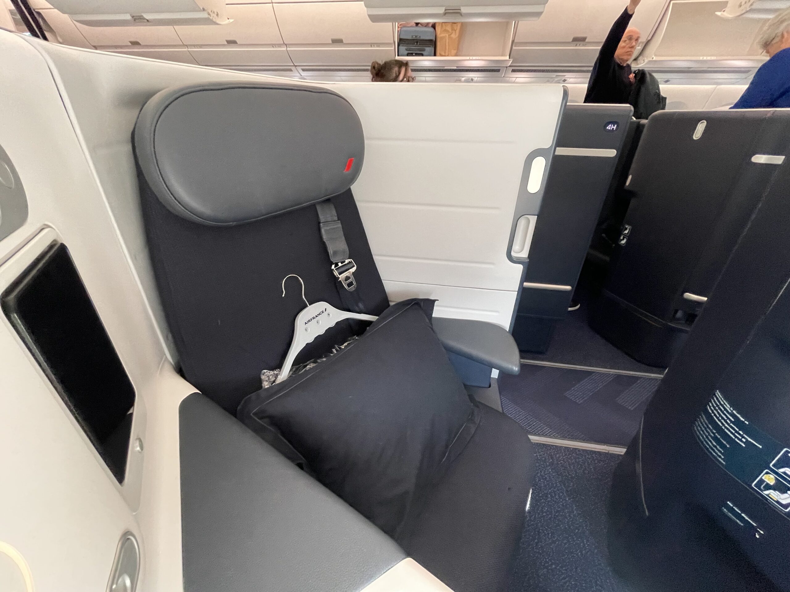 Is This the Best Deal in Award Travel Right Now? Fly Biz Class to Tahiti for 85K Roundtrip 2 air france business class seat A350-900
