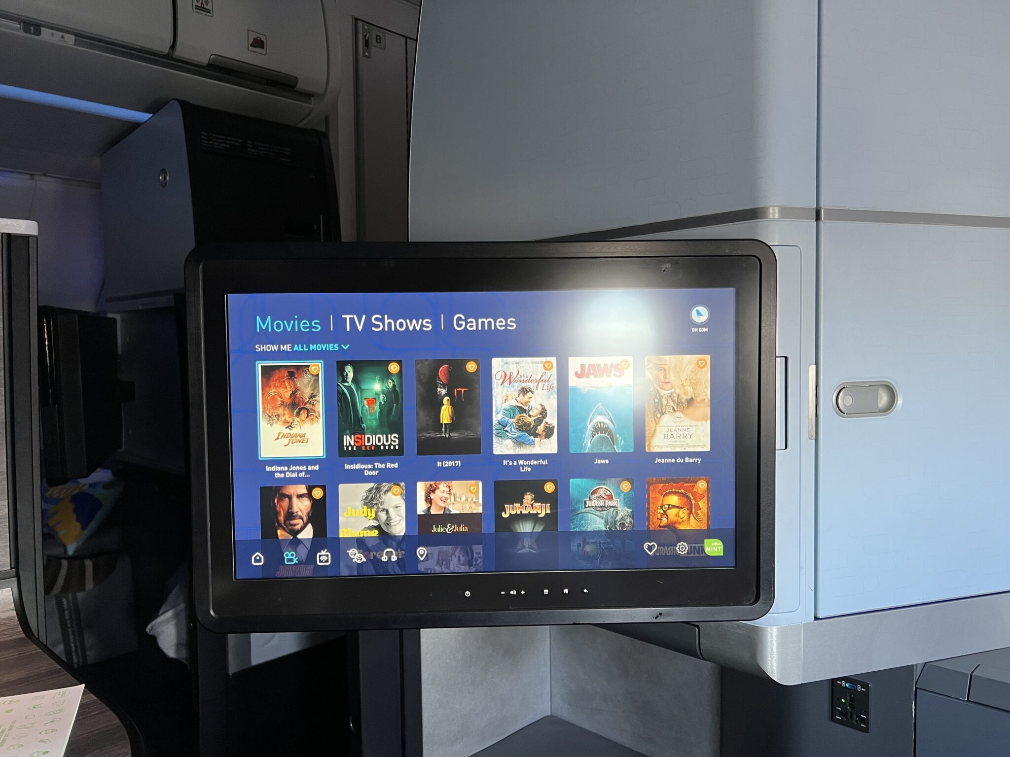 Is the JetBlue Mint Studio Worth the Upgrade?