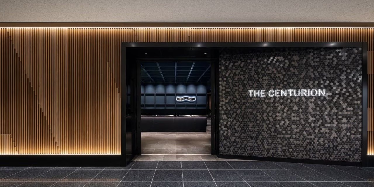 Centurion Lounge (HND) Entrance