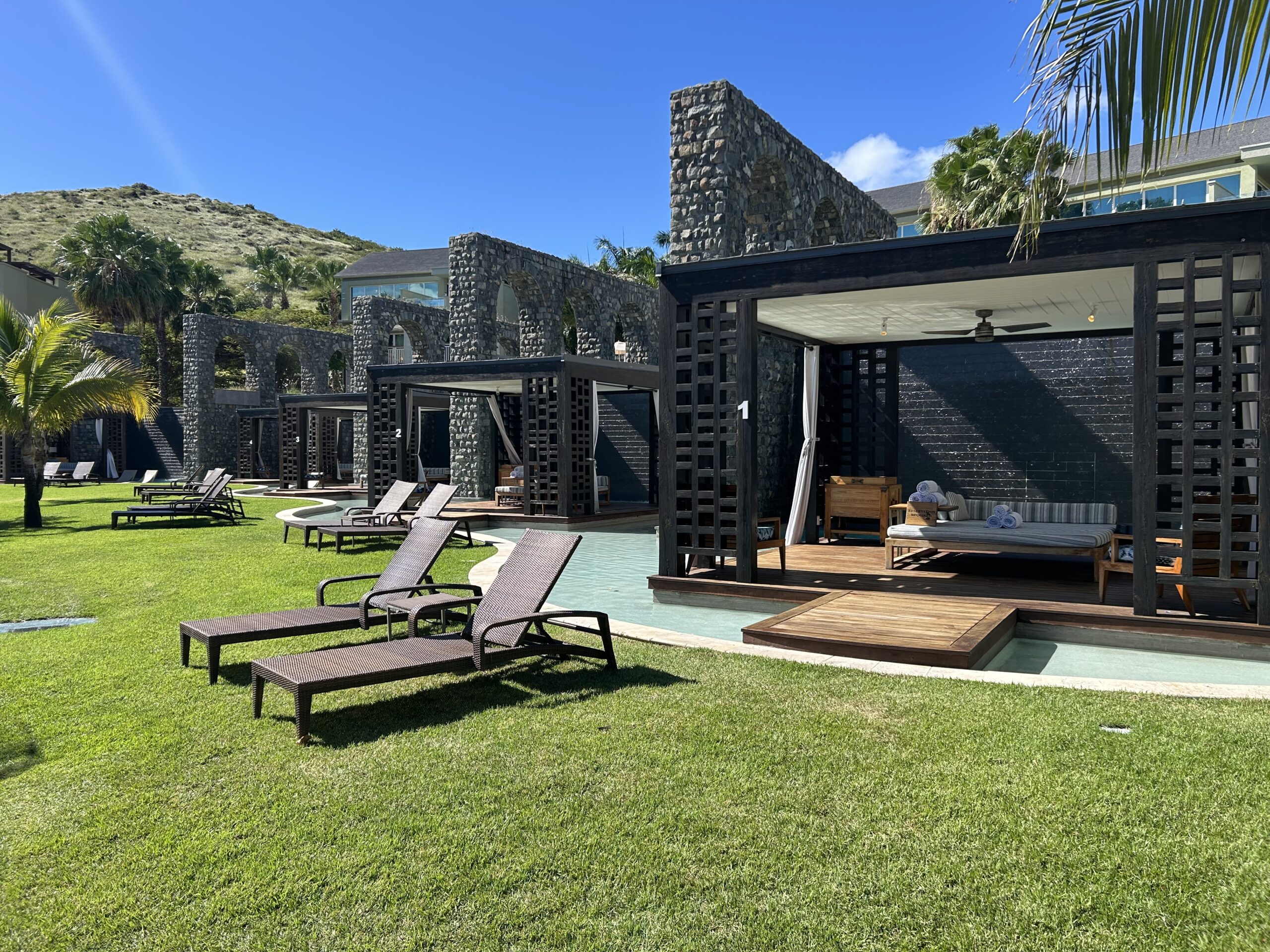 Cabana rental units next to the pool. 