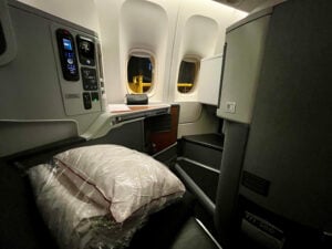 American Airlines business class legroom