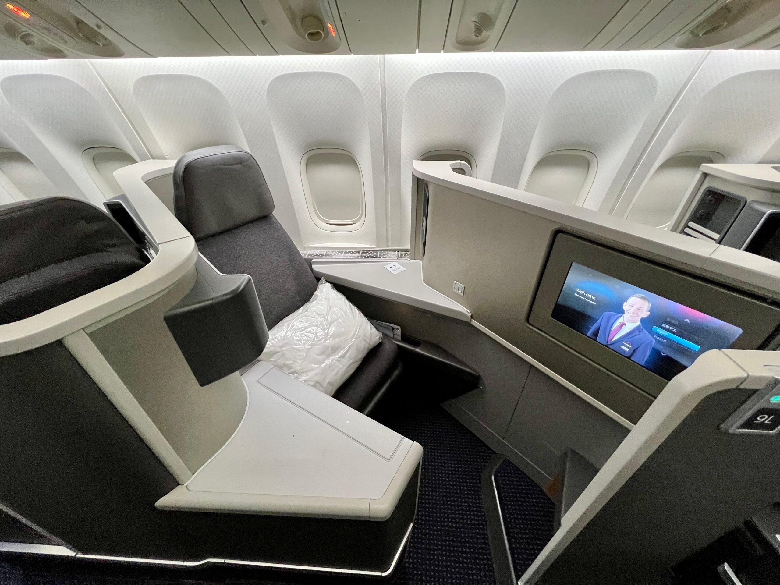 AA biz class forward and rear facing seats