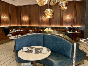 Delta One Lounge dining area