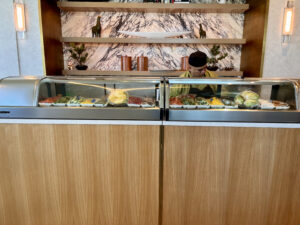 sushi bar delta one lounge los angeles