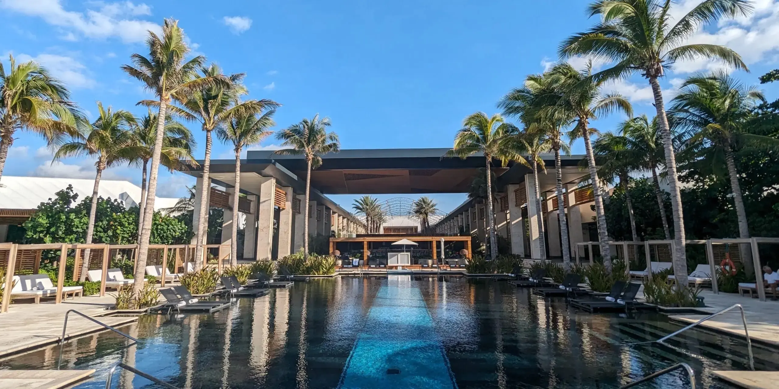 Conrad Tulum Pool
