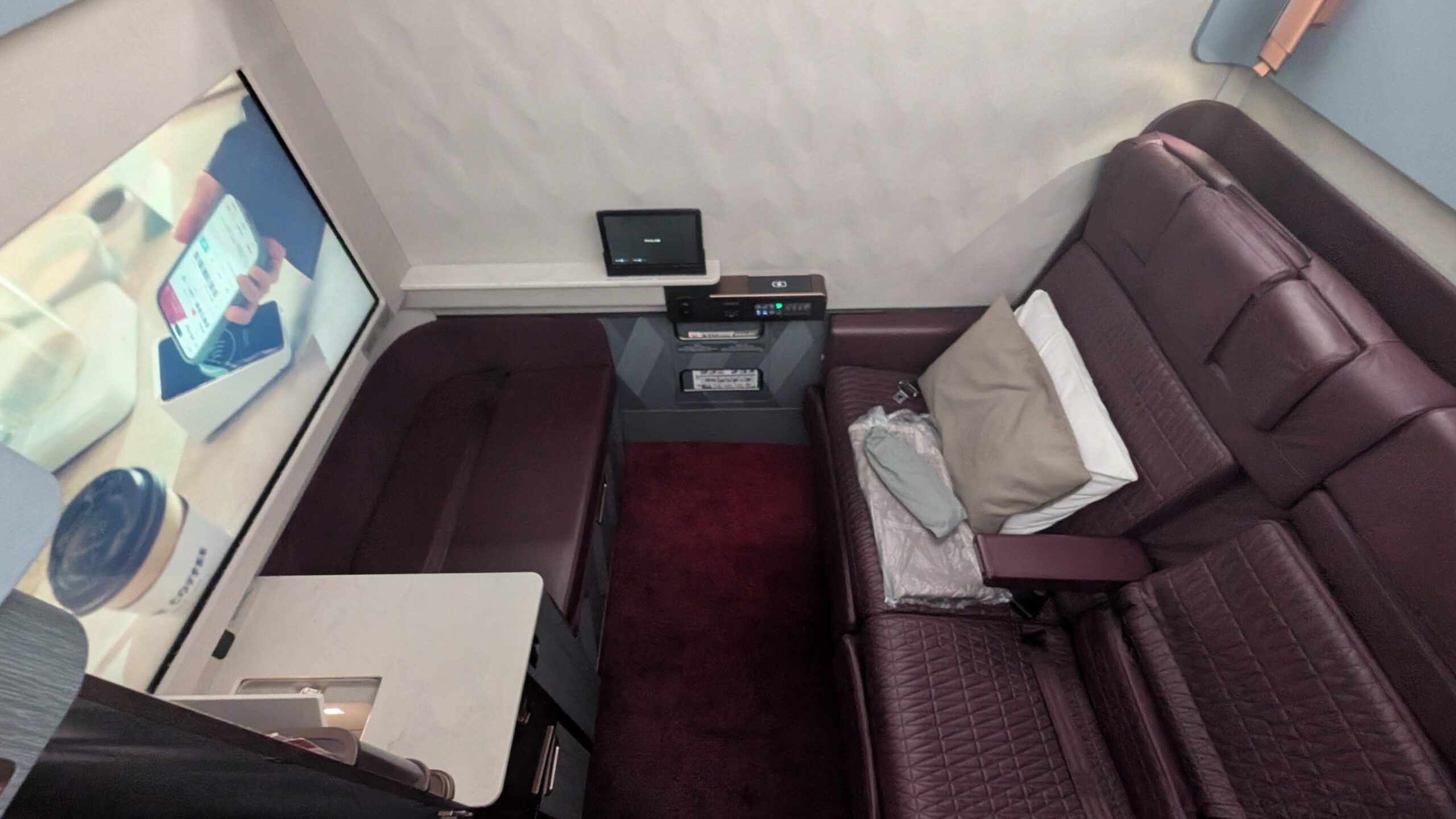 JAL Mileage Bank: A Complete Guide to Our New Favorite Airline Program 15 Japan Airlines (JAL) A350 first class seat