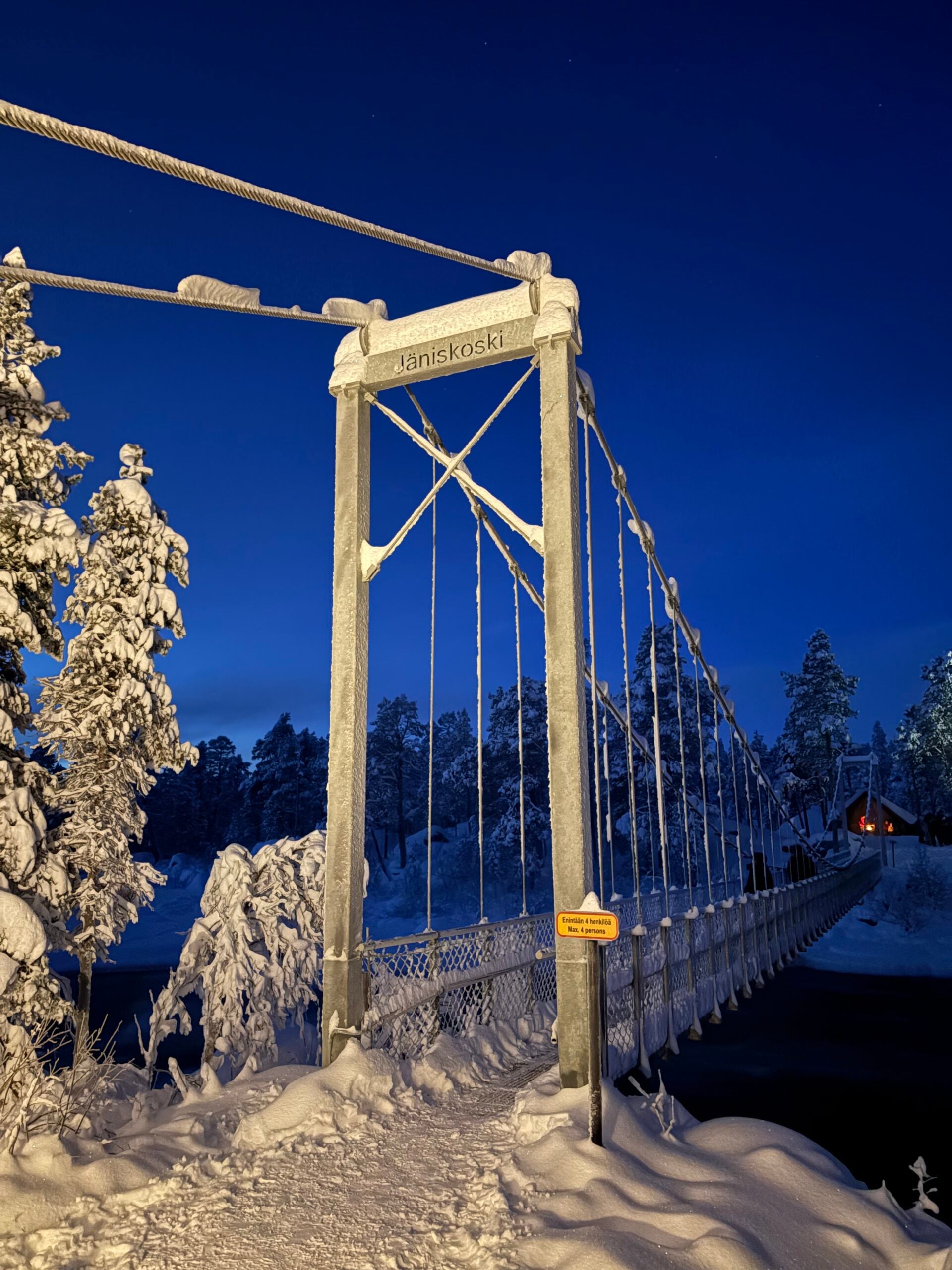4 Highlights (& 1 Lowlight) From a Christmas Trip to Finnish Lapland 14 Inari hiking suspension bridge