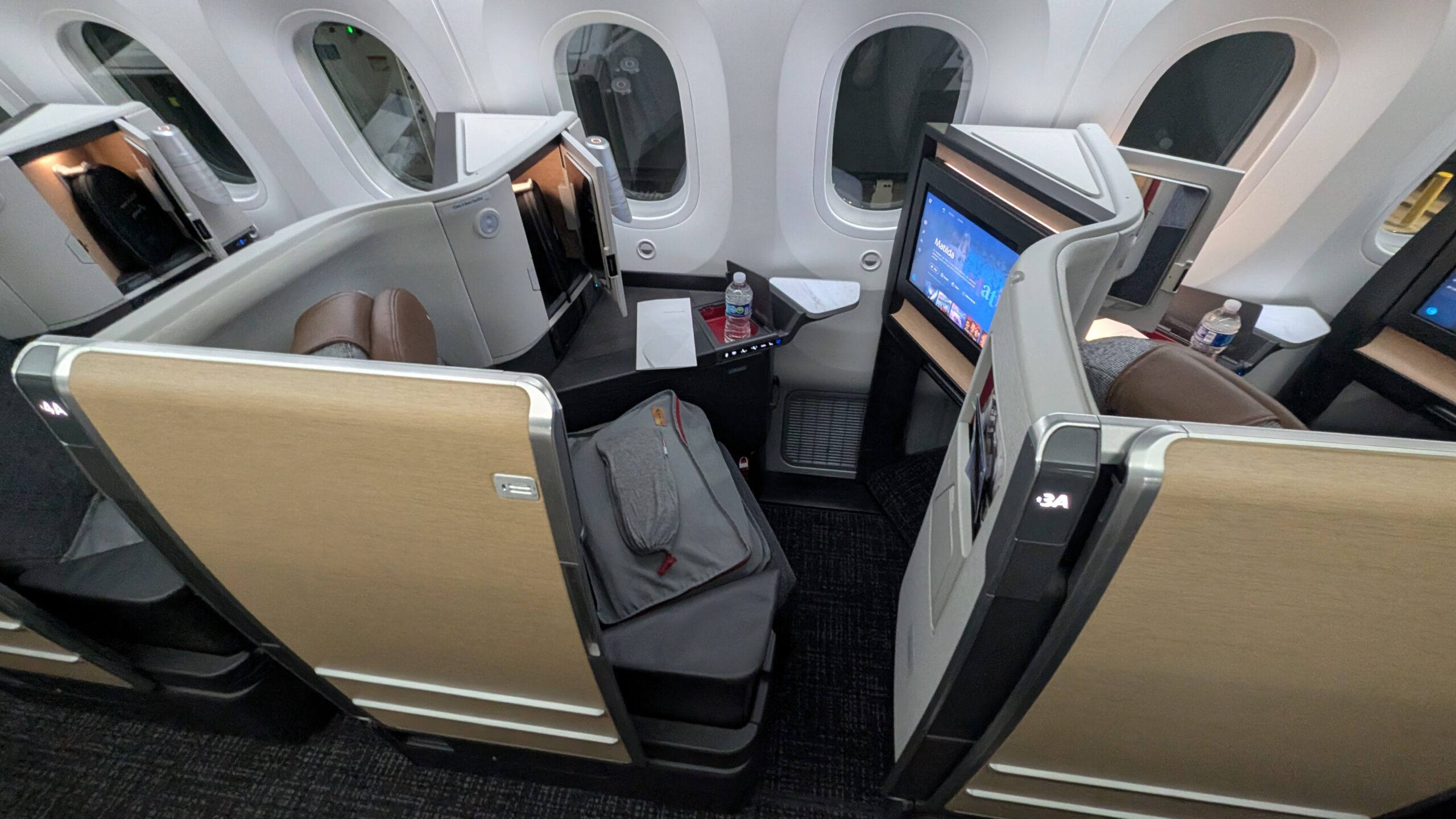 American Airlines' New Flagship Suite Review: A Stellar Hop Across the Pond 16 AA Flagship Suite