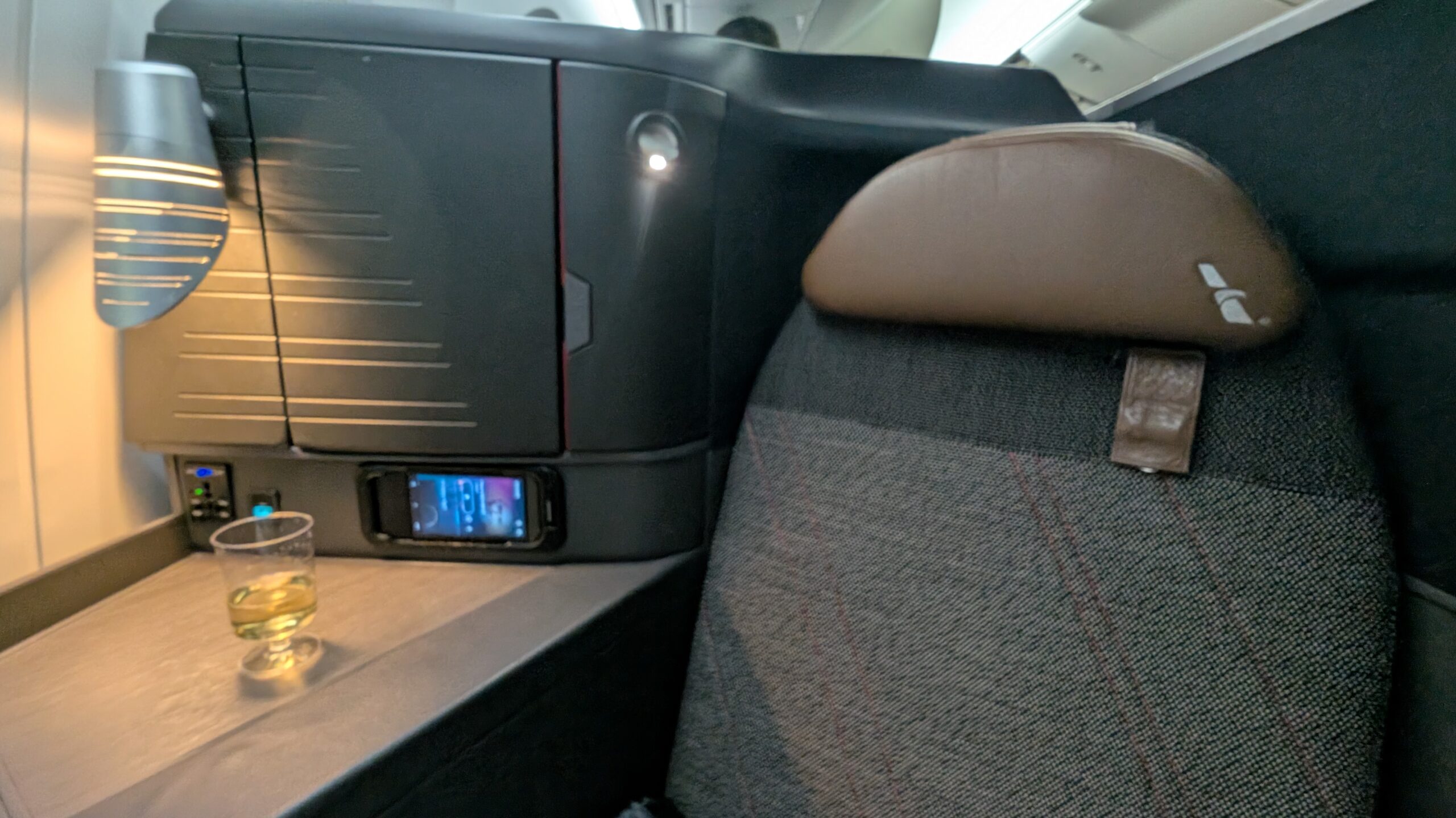 American Airlines' New Flagship Suite Review: A Stellar Hop Across the Pond 43 AA Flagship Suite Preferred