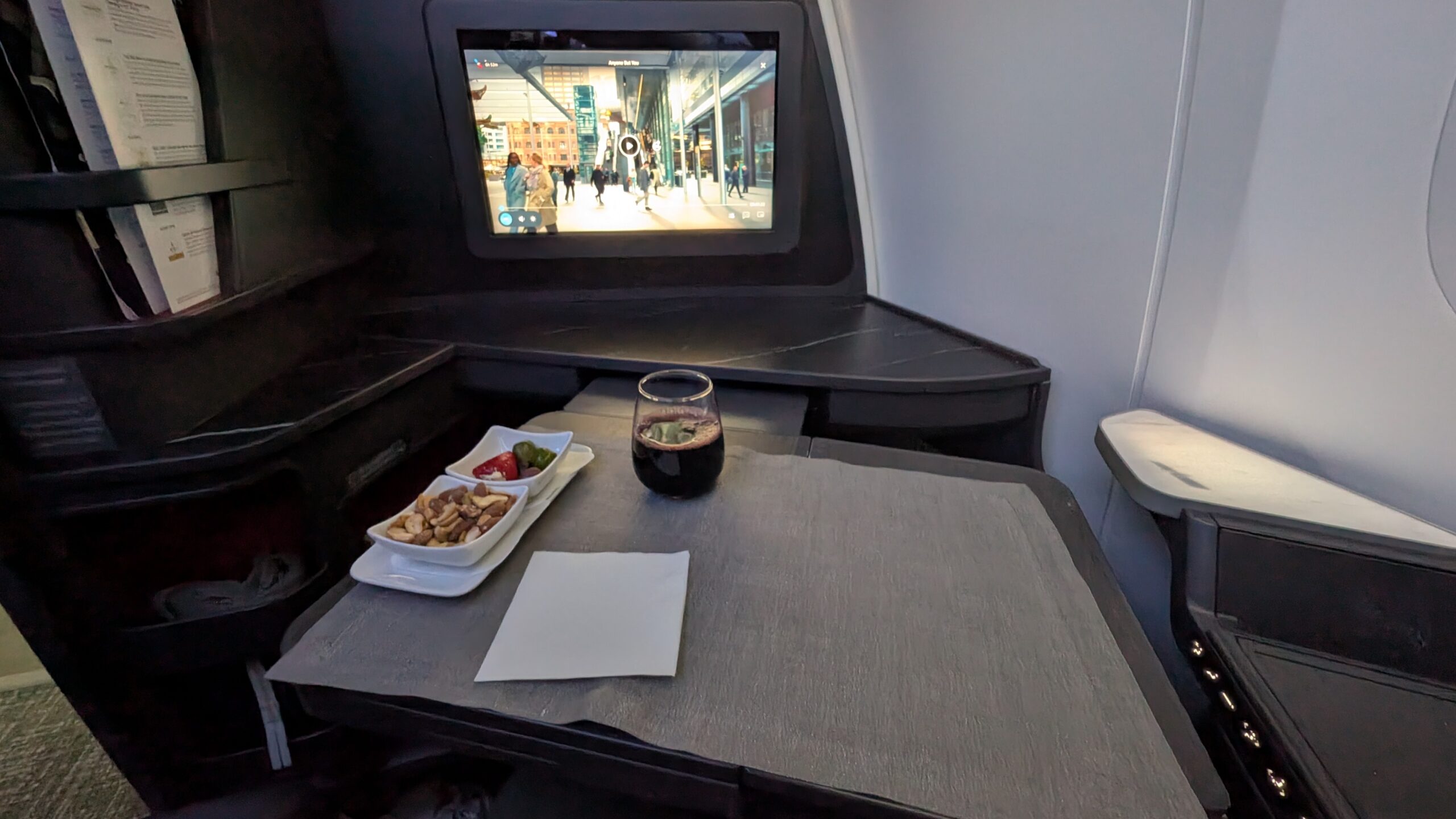 American Airlines' New Flagship Suite Review: A Stellar Hop Across the Pond 45 AA Flagship Suite: Drink and nuts