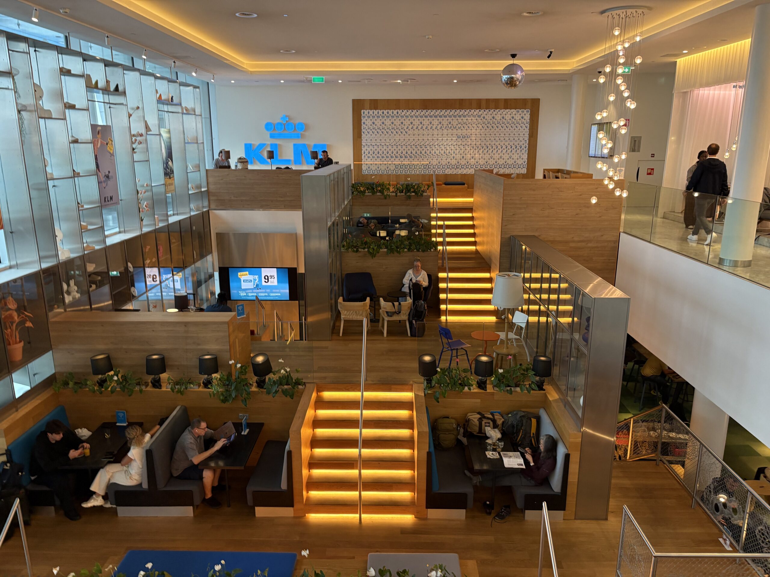 KLM Business Class Review: Solid Service & Food Makes Up for an Average Seat 3 KLM Crown Lounge Mountain area