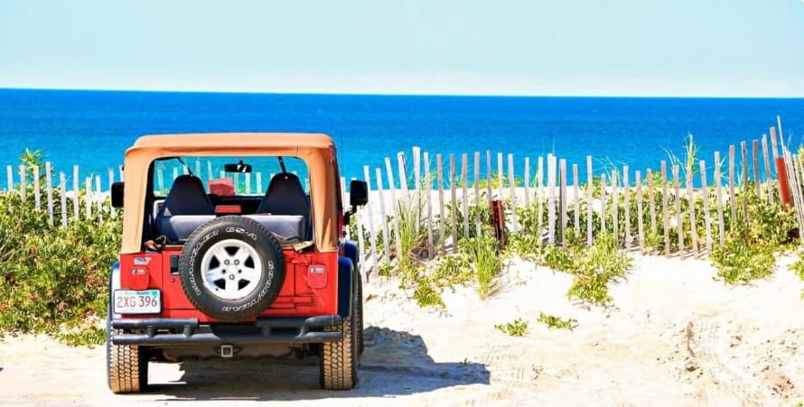 The Extra Mile, Oct. 8: AA's Wi-Fi Upgrade, Amex's Lounge Blitz + Spring Break Deals 1 5db27254 f176 4659 b197 240fcab52afa
