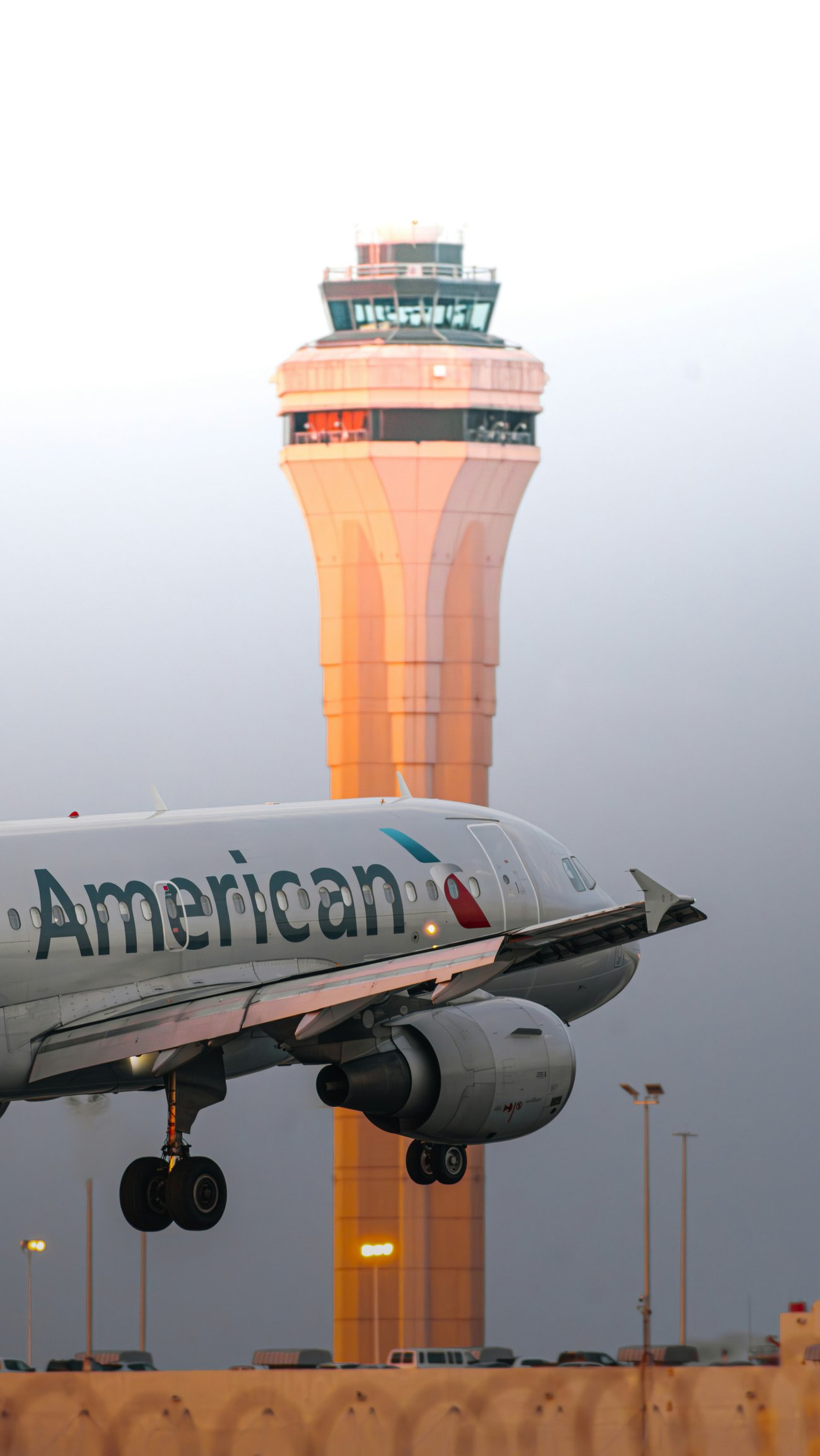 The Extra Mile, Oct. 16: No LUV for Southwest Fans + Amex Stops Pooling Points 3 shutr-_z3_xnqLkbw-unsplash.jpg